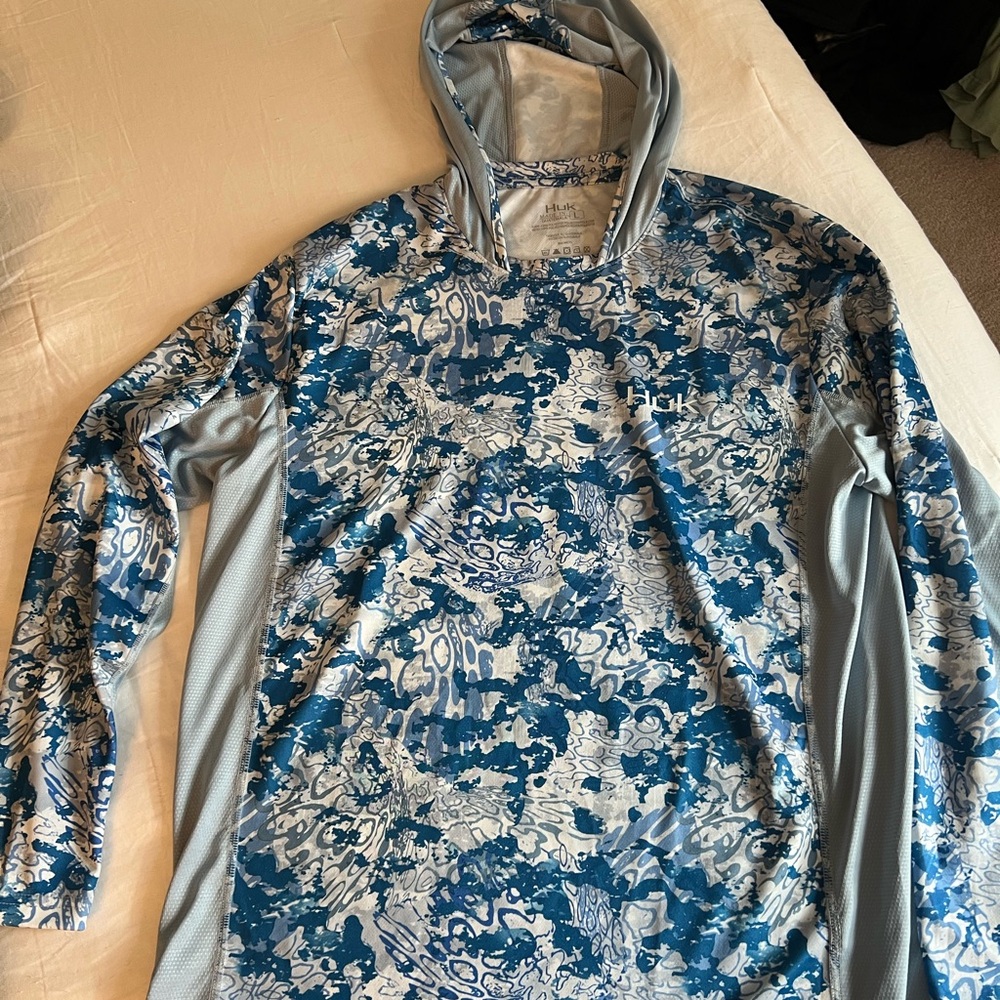 Huk Oceanic Camo Performance Hoodie